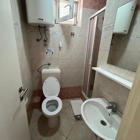 And Markovski Palit
