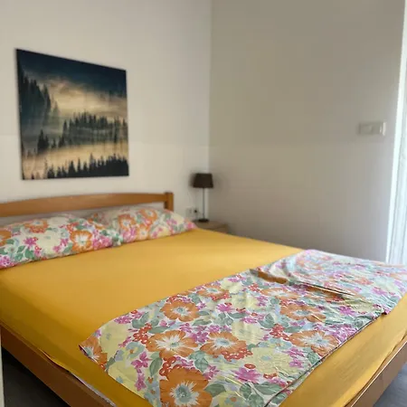 And Markovski Guest house 4*