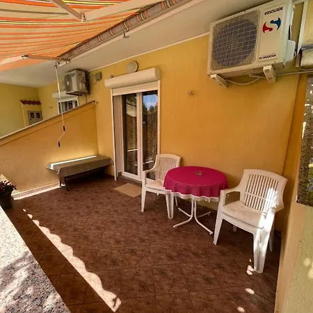 And Markovski Guest house *