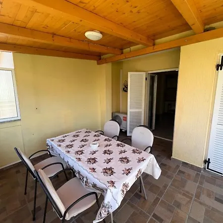 And Markovski Gasthuis Palit