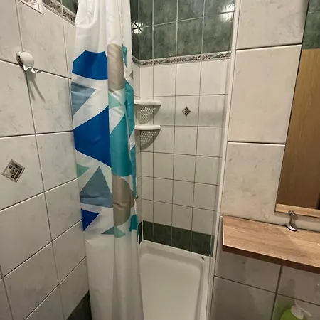 And Markovski Gasthuis Palit