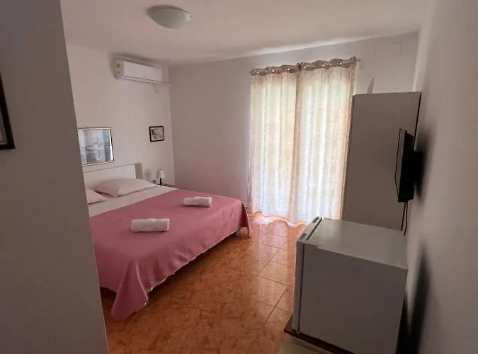 And Markovski Casa de hóspedes